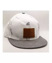 Street style white & grey hat