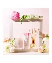 Pink Petal Set · Candle & Hand Cream & Diffuser