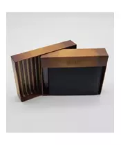 Migant Design black leather wallet in box 6550