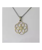 "Chic & Simple -Star from circles" Silver Color Necklace