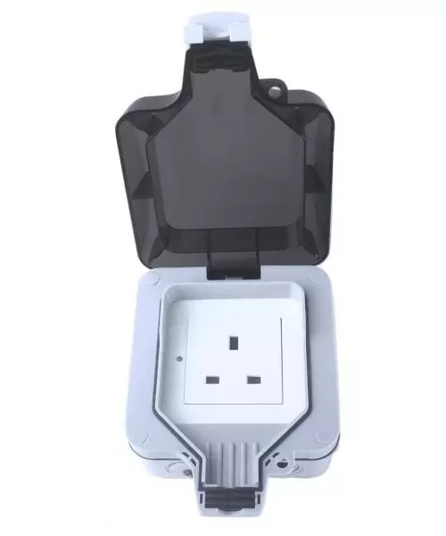 WOOX R4051 Wi-Fi Smart Outdoor Plug UK