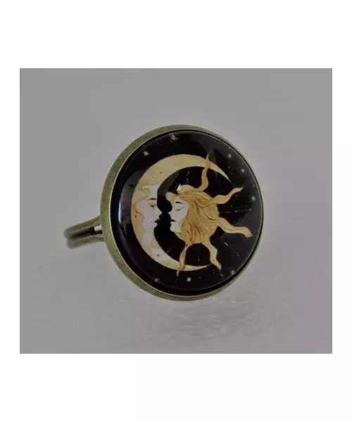 "Moon & Girl - 1" Ring