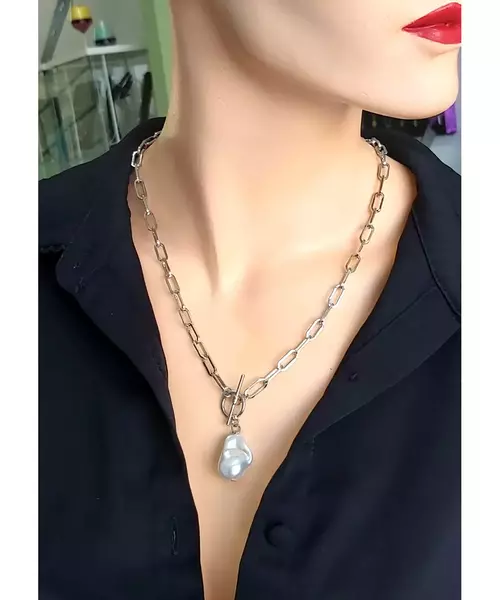 Handmade Necklace "Just a Pearl" (silver color)