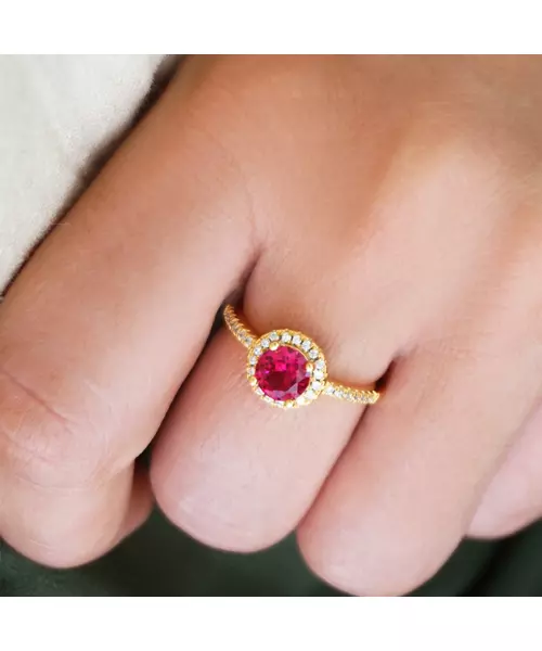 Silver 925 Gold plated ring - Main stone Red with zircons