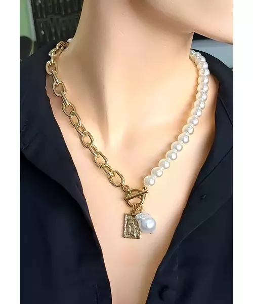 Handmade Necklace "Pearls" (gold color)